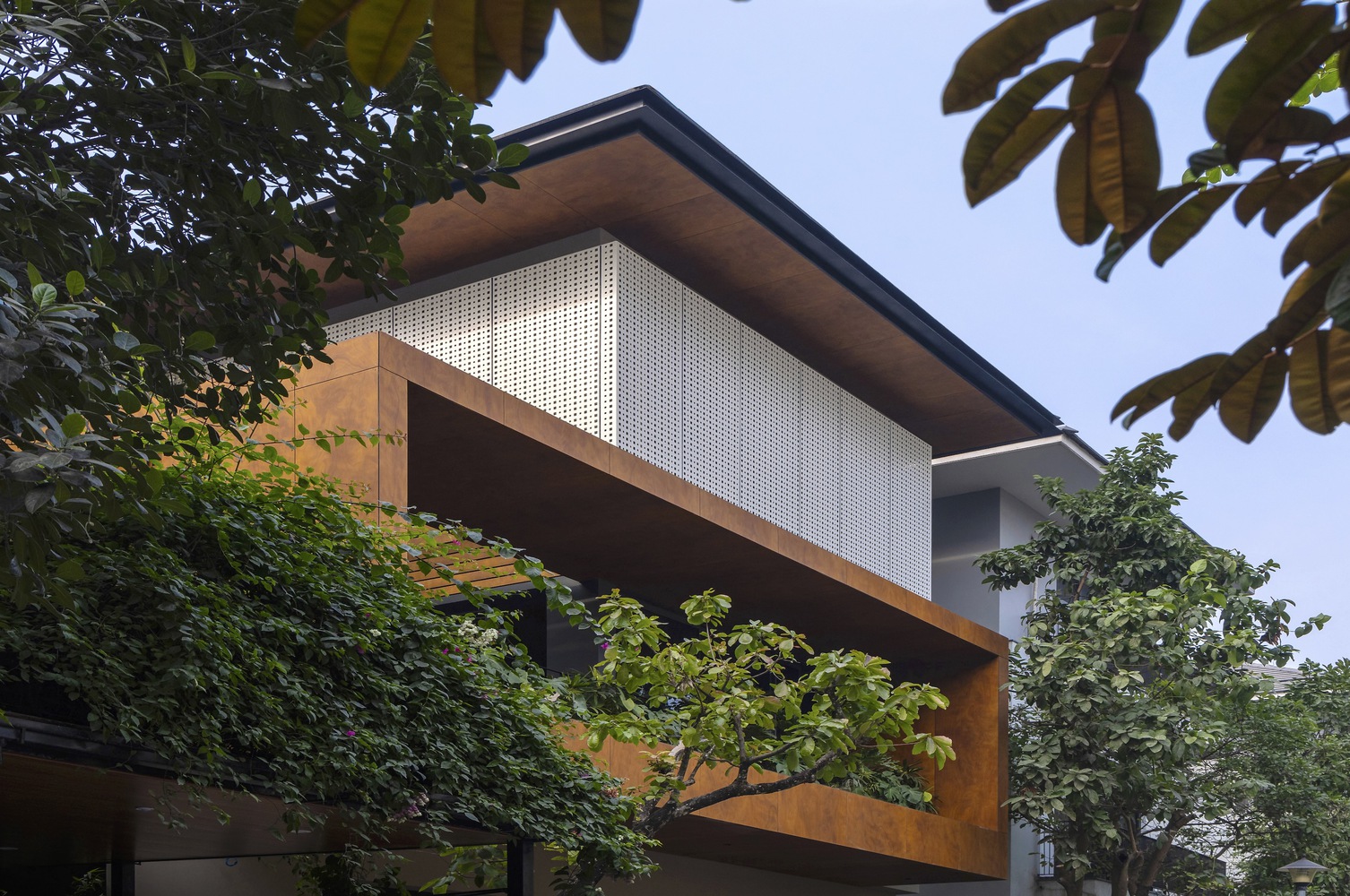 Biệt Thự BT5 Villas: Không Gian Sống Với Trần Nhà 'Bầu Trời Đầy Sao'